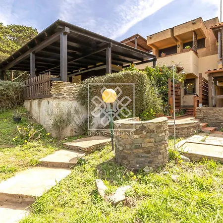 Wendy House Стинтино